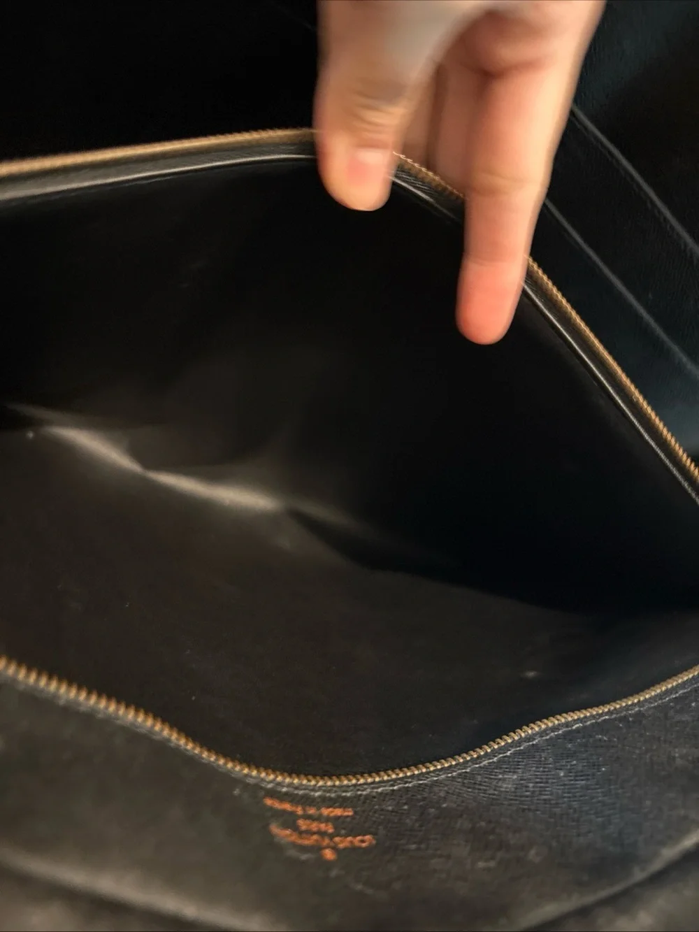 Louis Vuitton BA0996 Porte Documents Voyage Black Epi Handbag